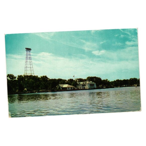 Vintage Port Of Rochester Postcard Lusterchrome Coast Guard Station Rochester NY - Picture 1 of 2
